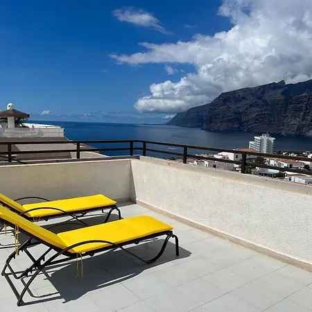 Appartamento 4 Bedroom 2 Bathroom Penthouse With Private Patio And Jacuzzi, Astonishing Views Of Gigantes *
