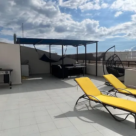 Apartment 4 Bedroom 2 Bathroom Penthouse With Private Patio And Jacuzzi, Astonishing Views Of Gigantes