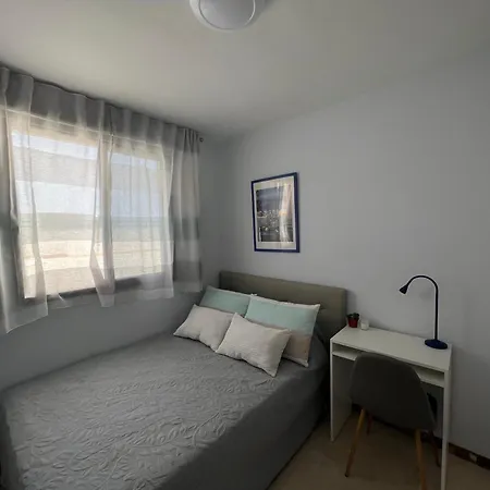 4 Bedroom 2 Bathroom Penthouse With Private Patio And Jacuzzi, Astonishing Views Of Gigantes Apartment